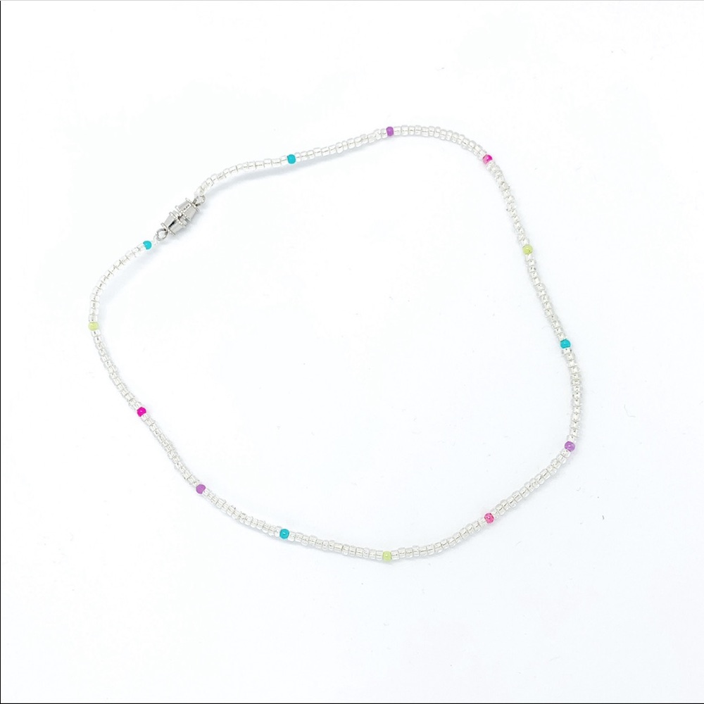 HANDMADE SEED BEAD BRACELET